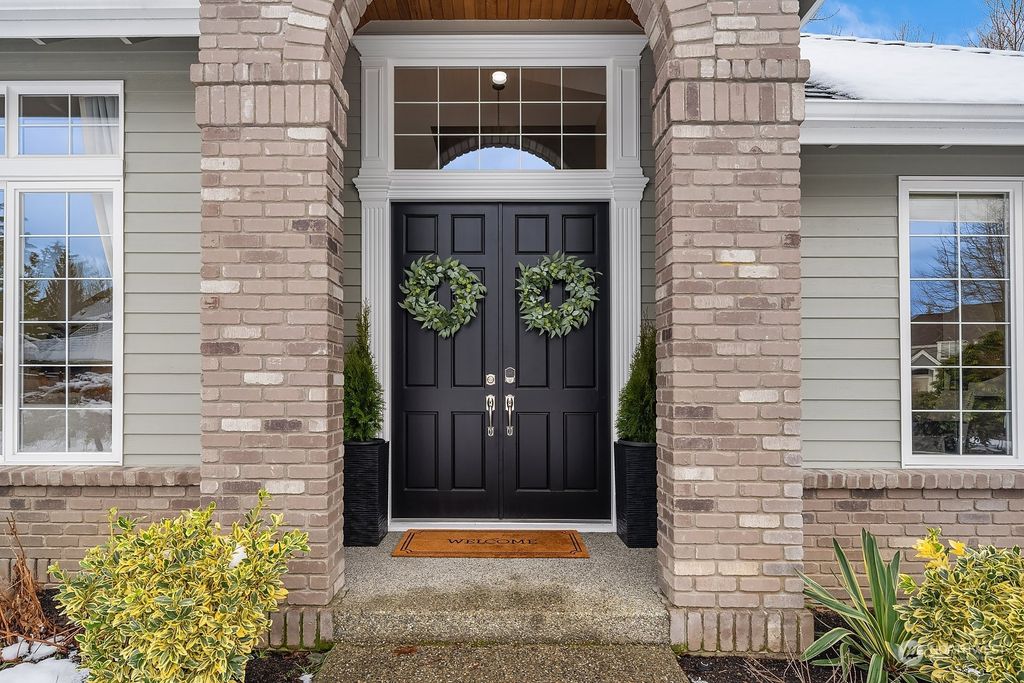 Photo of 2219 274th Court SE, Sammamish, WA 98075 (MLS # 2328694)