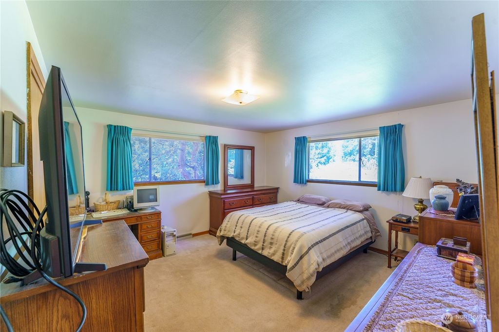 listing image 9368580053133866340