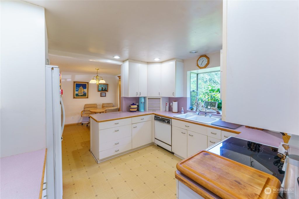 listing image 9366164315670091175