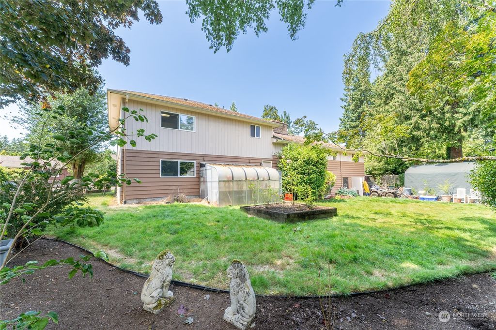 listing image 9362070220144242763