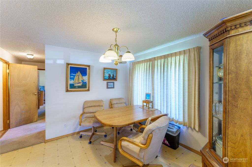 listing image 9367908890315412339