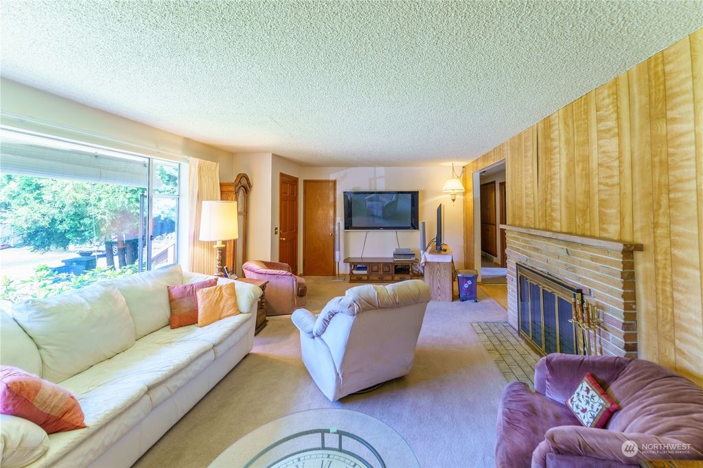 listing image 9369735986962615613