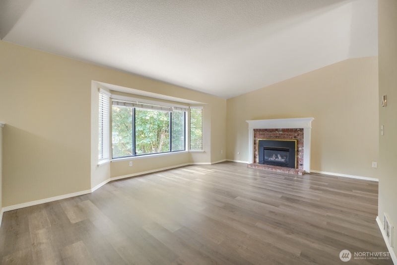 13313 147th Street E