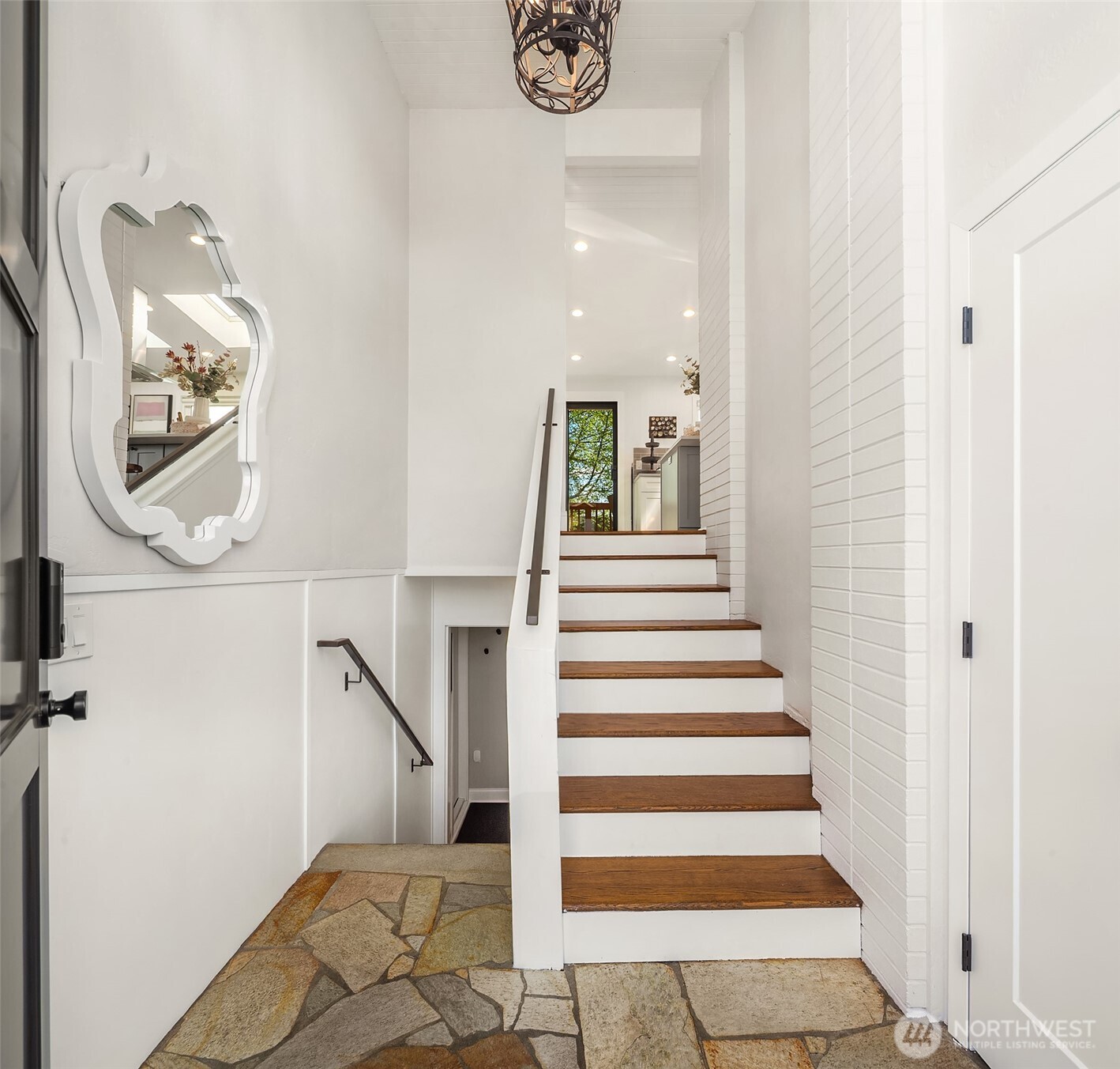 810 Walnut Street