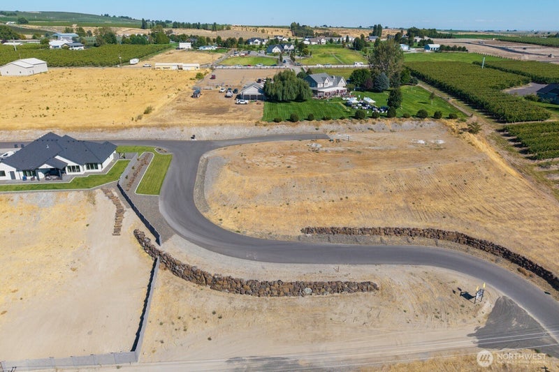 1 Columbia Bluff Lane Lot 9
