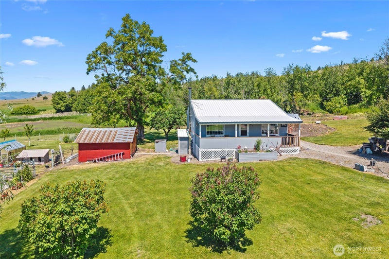 5787 Fruitland Valley Rd
