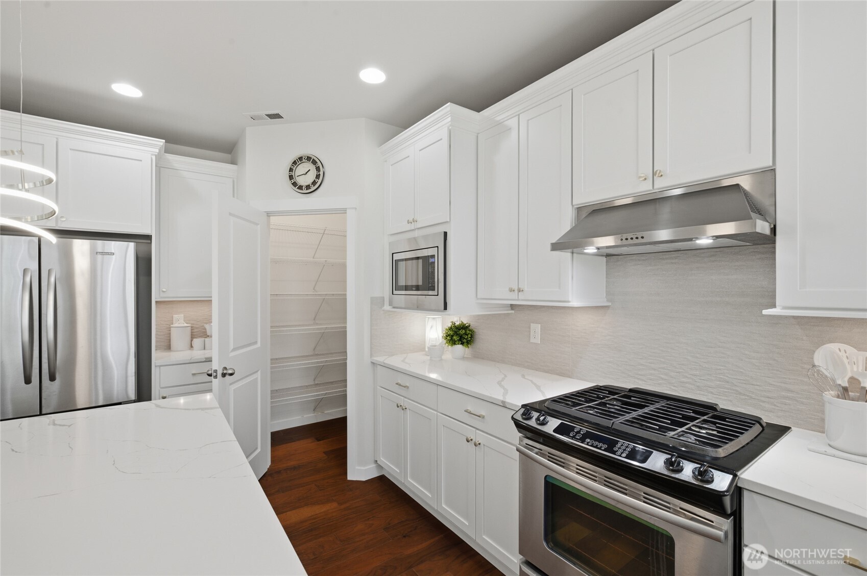 10398 243rd Court NE
