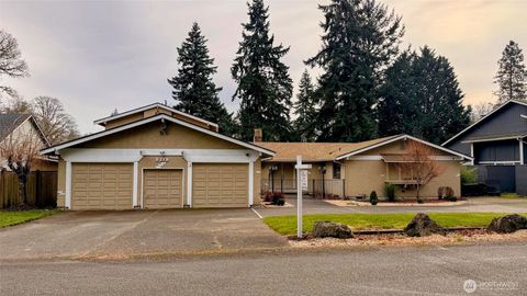 8218 Zircon Drive SW Lakewood WA 98498