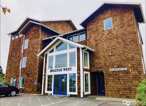 Photo of 205 Bolstad Avenue #303, Long Beach, WA 98731 (MLS # 2566718)
