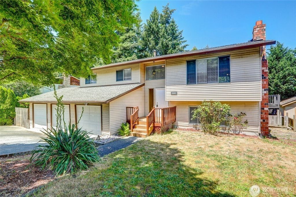 Photo of 3602 SW 328th Place, Federal Way, WA 98023 (MLS # 2406440)