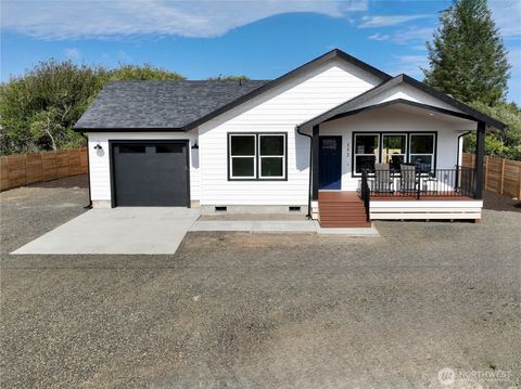 Photo of 152 Calawah Street SW, Ocean Shores, WA 98569 (MLS # 2421858)