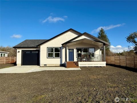 152 Calawah Street SW Ocean Shores WA 98569