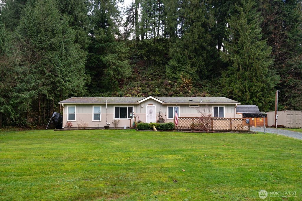 Photo of 9054 W Pressentin Drive, Concrete, WA 98237 (MLS # 2456639)