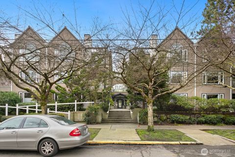 Photo of 215 20th Avenue E #103, Seattle, WA 98112 (MLS # 2477188)
