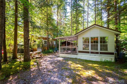 Photo of 67 Div 4 Christmas Tree Circle #67, Deming, WA 98244 (MLS # 2500571)