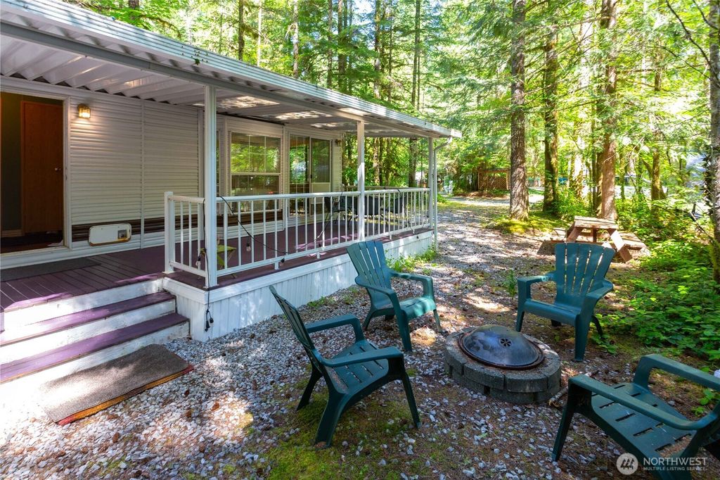 Photo of 67 Div 4 Christmas Tree Circle #67, Deming, WA 98244 (MLS # 2500571)