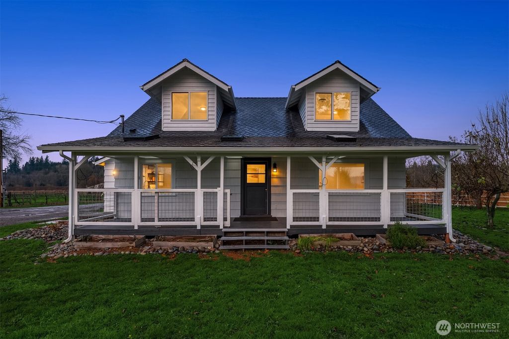 Photo of 6001 Riverview Road, Snohomish, WA 98290 (MLS # 2476595)