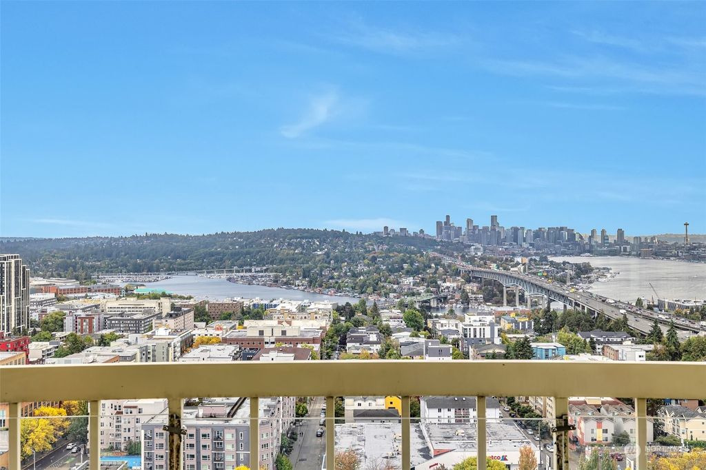 Photo of 4540 8th Avenue NE #2401, Seattle, WA 98105 (MLS # 2166104)