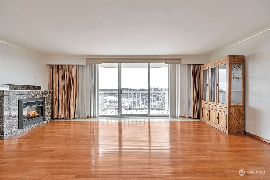 Photo of 4540 8th Avenue NE #2401, Seattle, WA 98105 (MLS # 2166104)