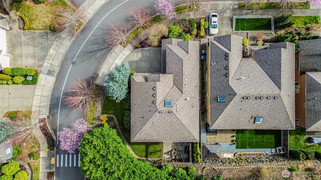 Photo of 4220 67th Avenue Ct W, University Place, WA 98466 (MLS # 2489330)