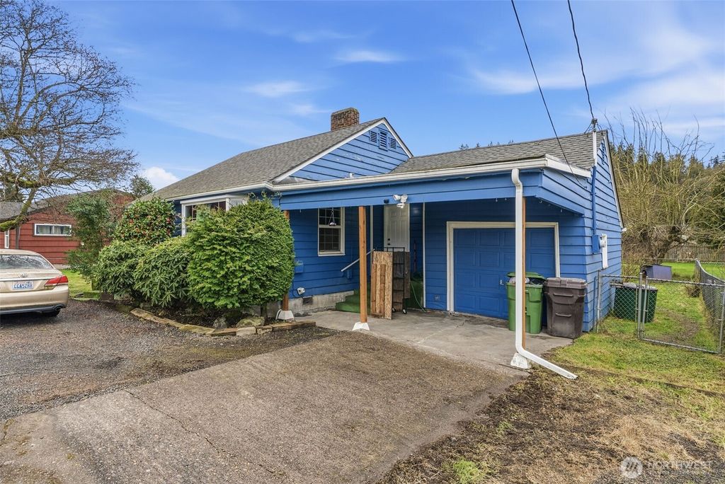 Photo of 3943 Ocean Beach Highway, Longview, WA 98632 (MLS # 2482464)