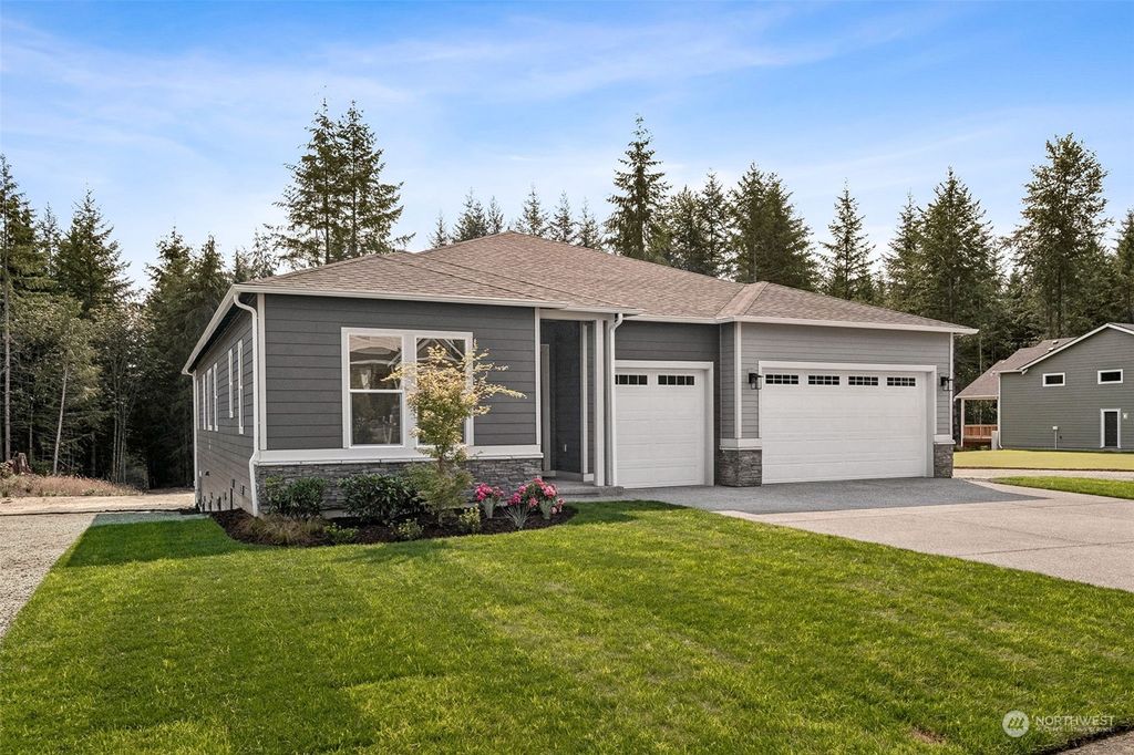 Photo of 10113 135th (Lot 25) Avenue NE, Lake Stevens, WA 98258 (MLS # 2240665)