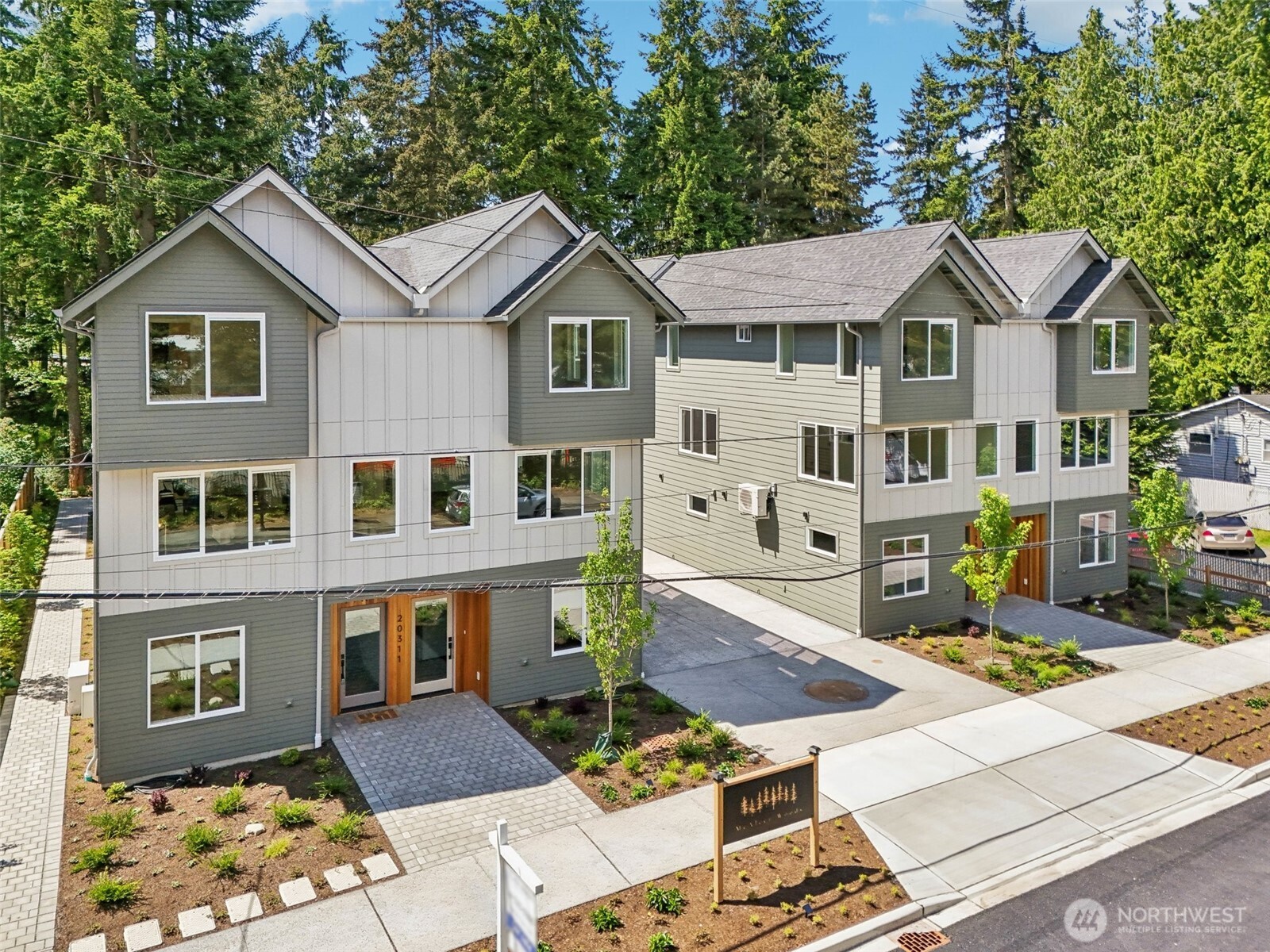 20311 14th Avenue NE