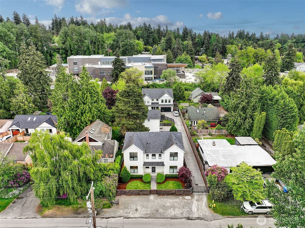 Photo of 10702 39th Avenue NE, Seattle, WA 98125 (MLS # 2407764)