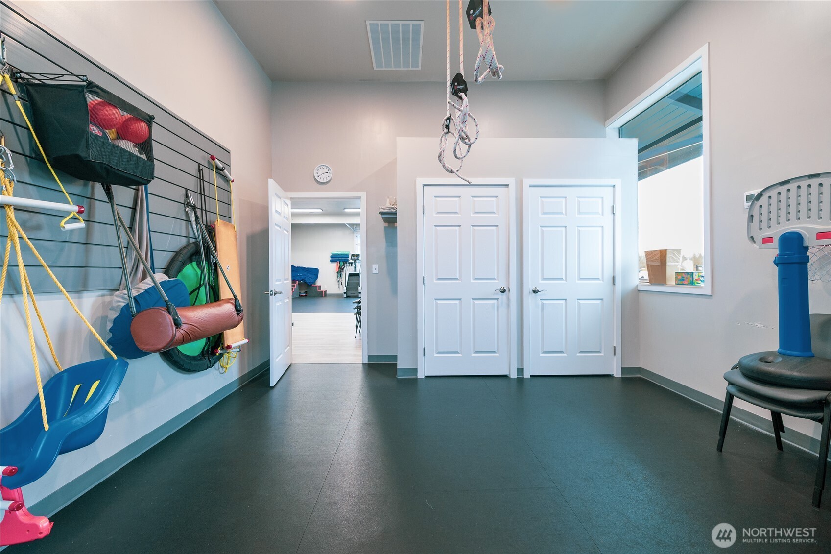 400 W Rio Vista Avenue