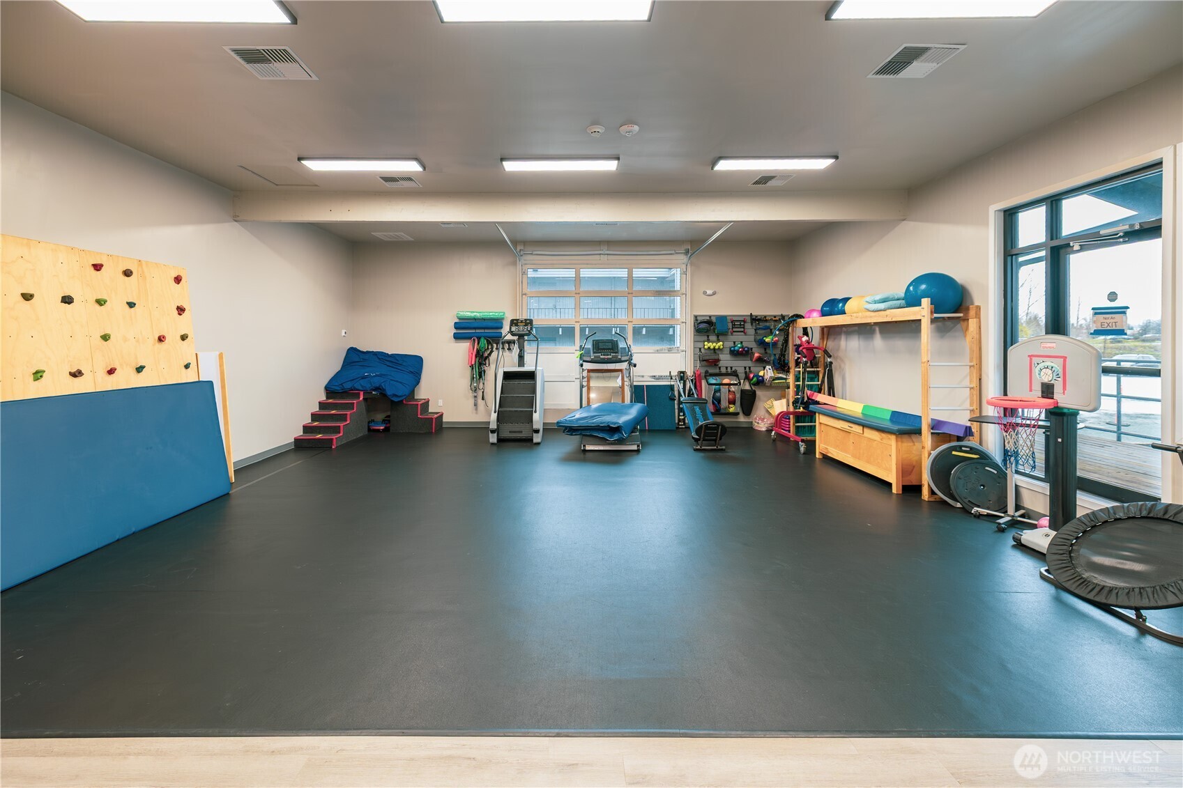 400 W Rio Vista Avenue