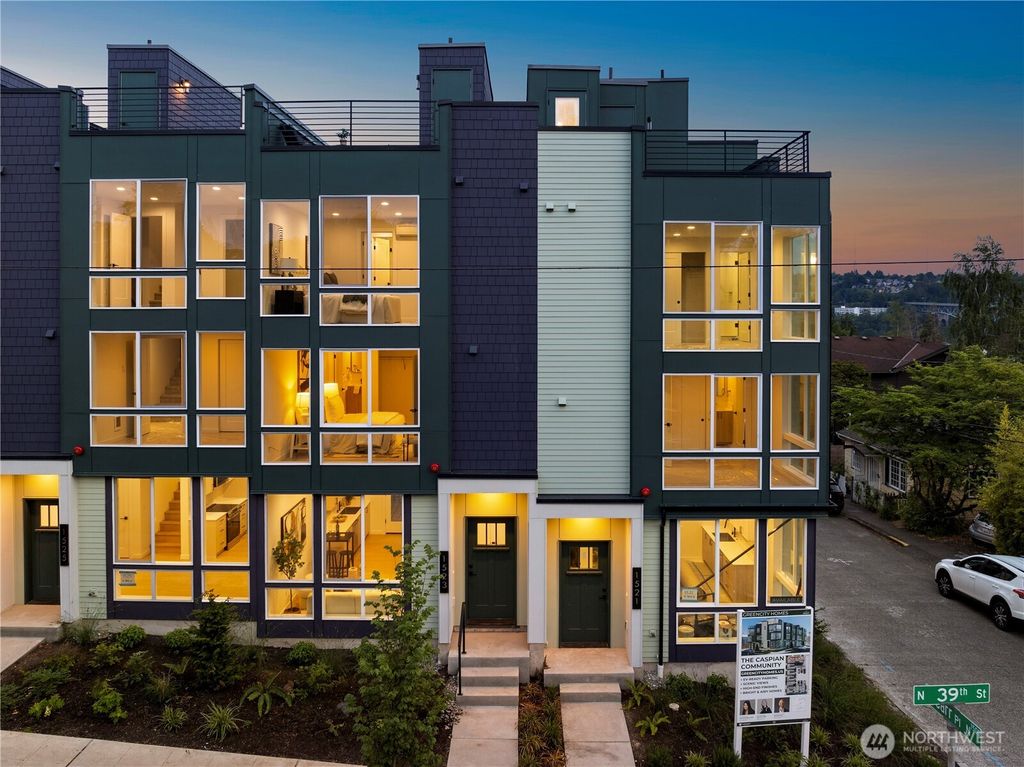 Photo of 1521 N 39th Street, Seattle, WA 98103 (MLS # 2377183)