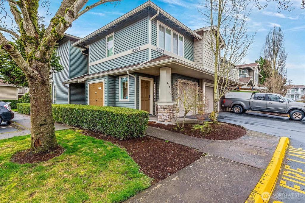Photo of 6207 Hazel Loop SE #B-18, Auburn, WA 98092 (MLS # 2483052)