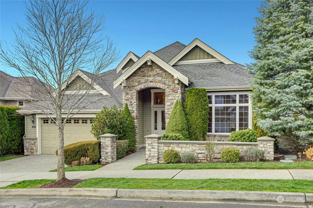Photo of 2700 NE Daphne Street, Issaquah, WA 98029 (MLS # 2203932)