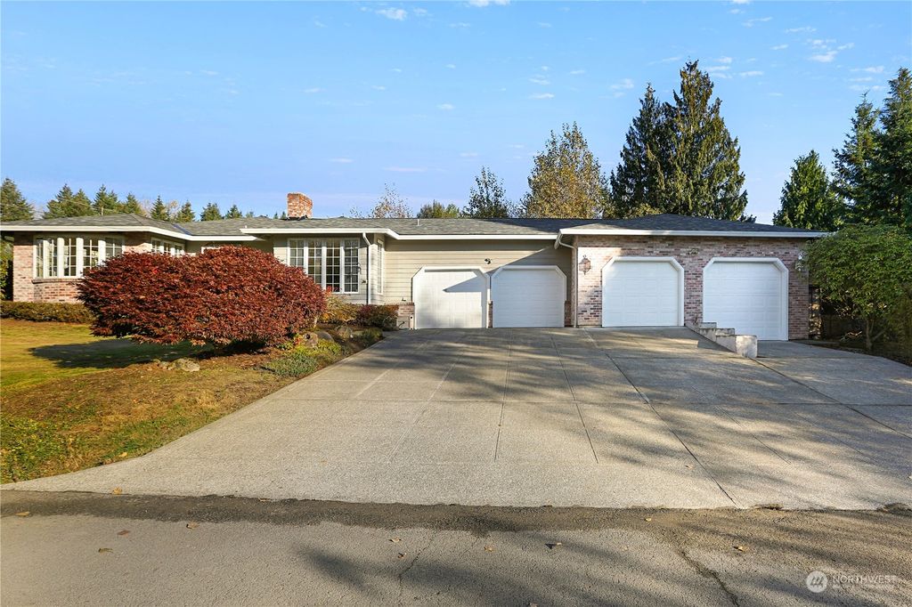 Photo of 15203 SE 132nd Street, Renton, WA 98059 (MLS # 2017571)