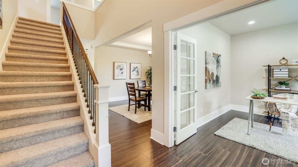 Photo of 5120 NE 9th Place, Renton, WA 98059 (MLS # 2414496)