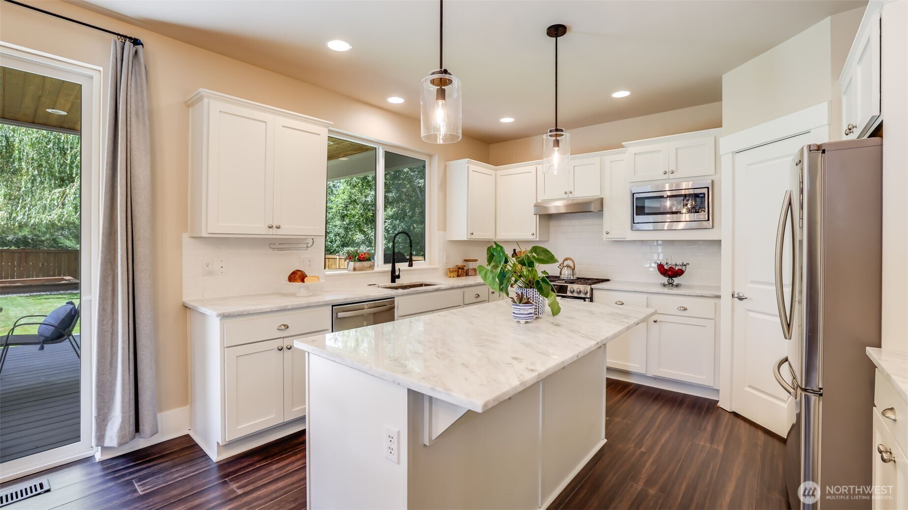 5120 NE 9th Place