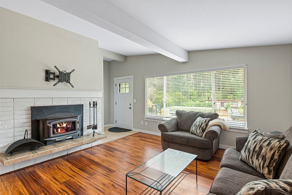 Photo of 30856 38th Avenue S, Auburn, WA 98001 (MLS # 2275249)