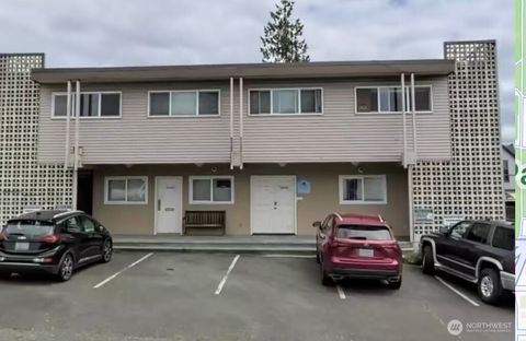 4212 Aurora Avenue N Seattle WA 98103