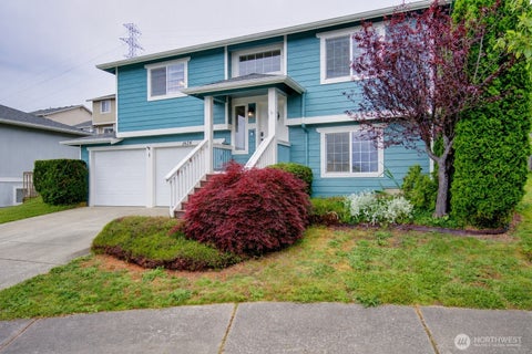Photo of 1424 Vecchio Court, Sedro Woolley, WA 98284 (MLS # 2537414)
