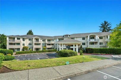 2244 132nd Avenue SE B208 Bellevue WA 98005