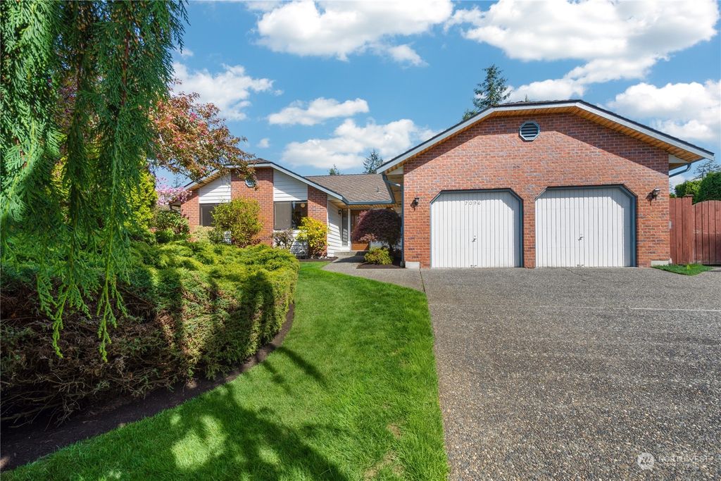 Photo of 7096 45th Avenue W, Mukilteo, WA 98275 (MLS # 2069915)