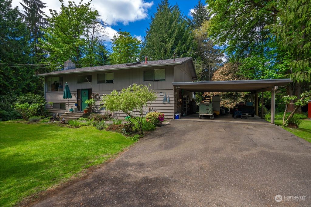 Photo of 14025 176 Avenue SE, Renton, WA 98059 (MLS # 2235754)