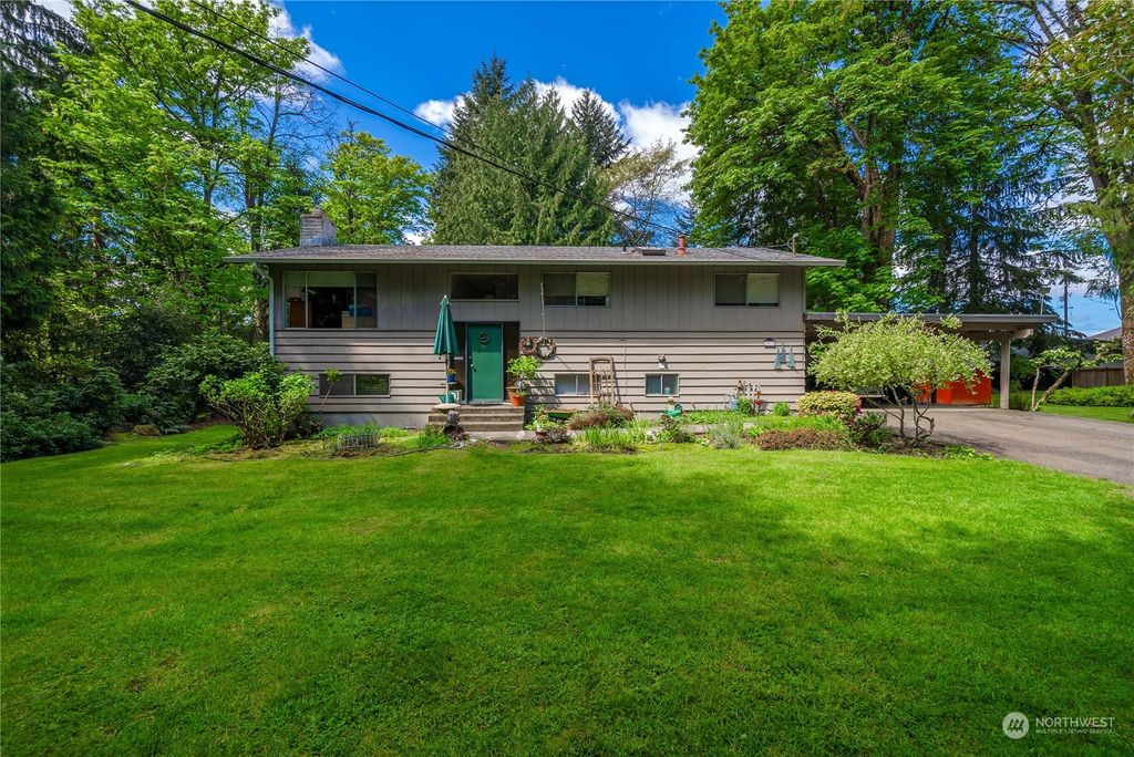 Photo of 14025 176 Avenue SE, Renton, WA 98059 (MLS # 2235754)