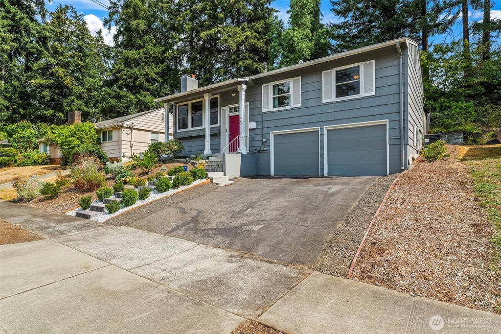 Photo of 223 Del Monte Avenue, Fircrest, WA 98466 (MLS # 2569949)