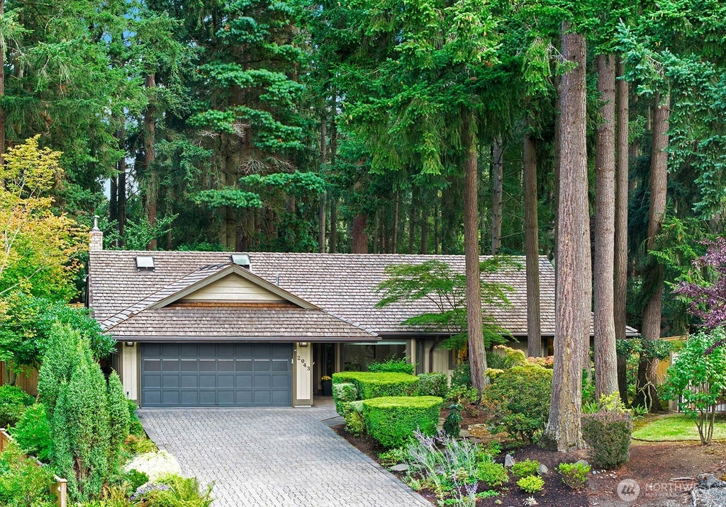 Photo of 2043 215th Place SW, Brier, WA 98036 (MLS # 2561589)