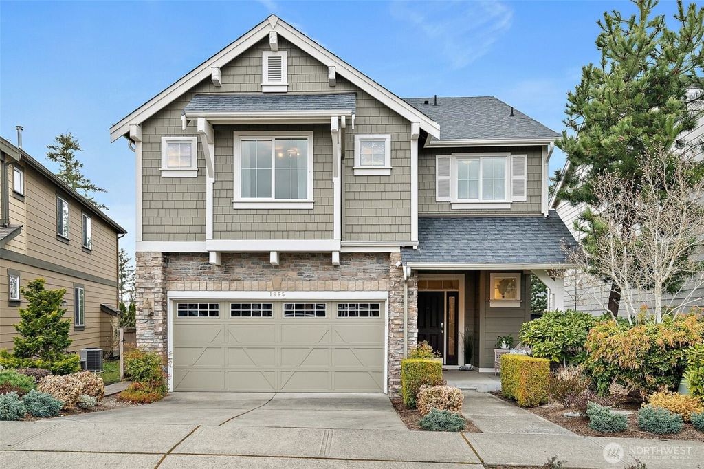 Photo of 1885 10th Ave Ave NE, Issaquah, WA 98029 (MLS # 2340197)