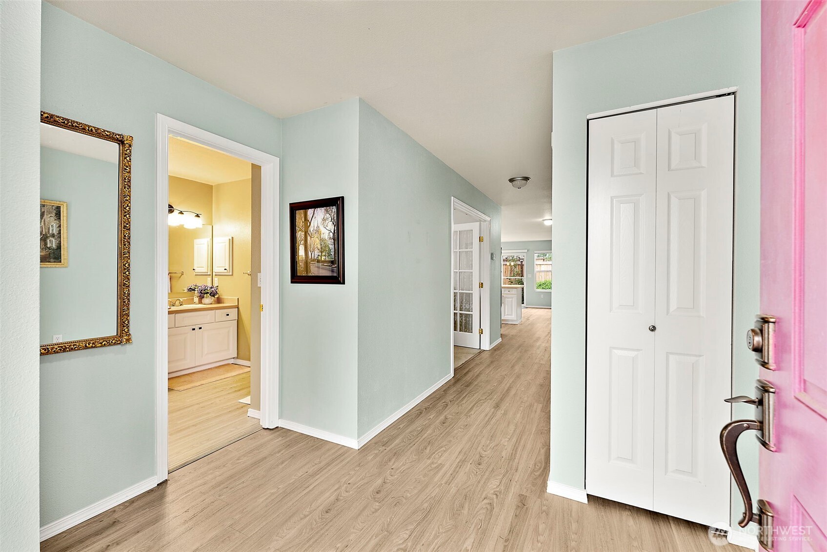 405 Bungalow Drive NW