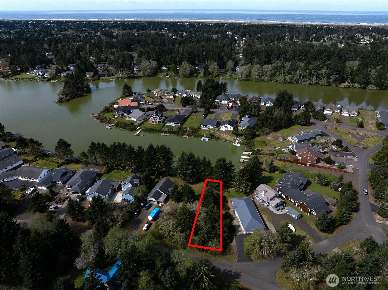 335 Chaparral Street SE