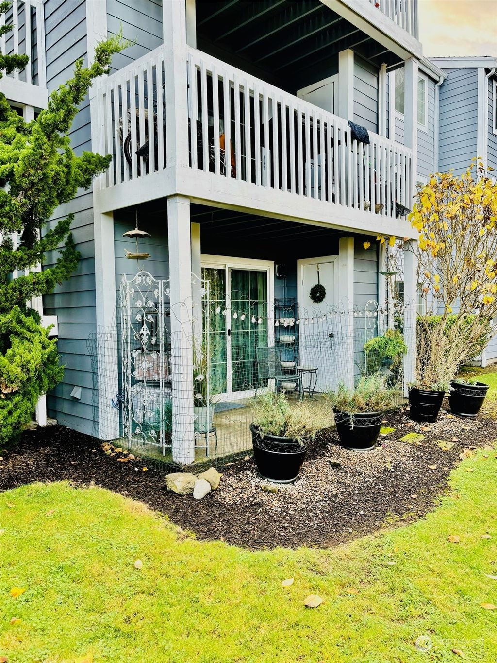 Photo of 22831 30th Avenue S #102, Des Moines, WA 98198 (MLS # 2310573)