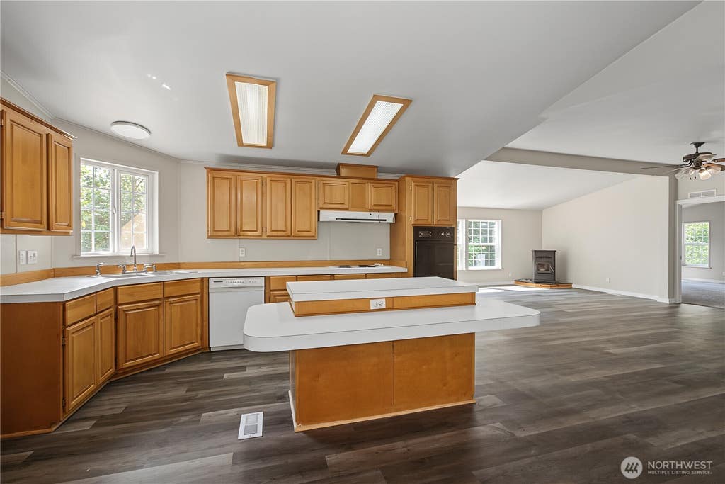 Photo of 438 E Mommsen Street, McCleary, WA 98557 (MLS # 2565673)